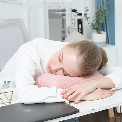 U-shaped office nap pillow for comfortable neck support